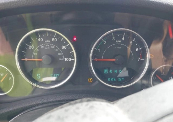 Jeep Wrangler cena 69000 przebieg: 143000, rok produkcji 2017 z Raszków małe 121